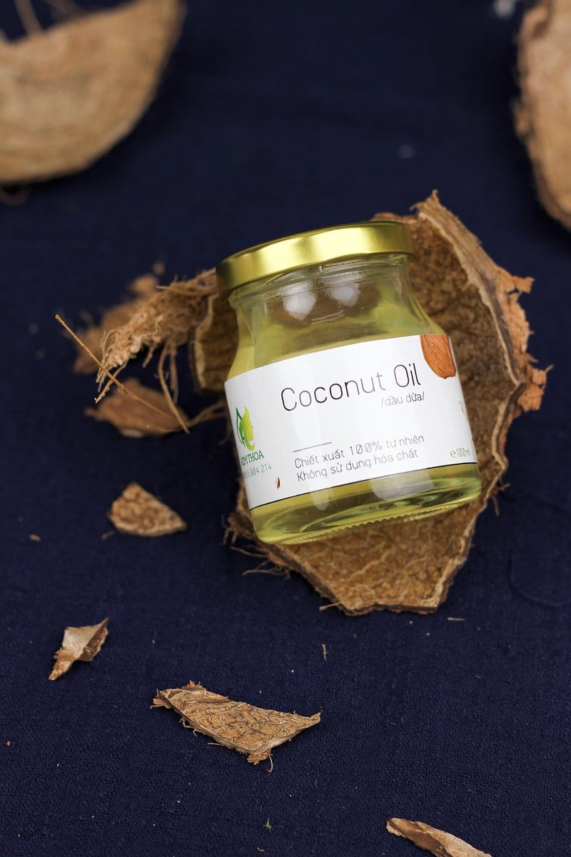 Coconut Oil Makeup Remover
